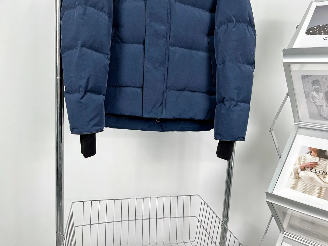 P580 𝐂𝐚𝐧𝐚𝐝𝐚 𝐠𝐨𝐨𝐬𝐞丨Canada Goose 17 down jackets Size: S-XXL